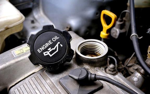 Engine oil cap — oil change and maintenance service
